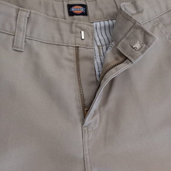 Dickies Men's Wide Leg Pants Size 14 Risen Tan Relaxed Fit - Picture 8 of 10